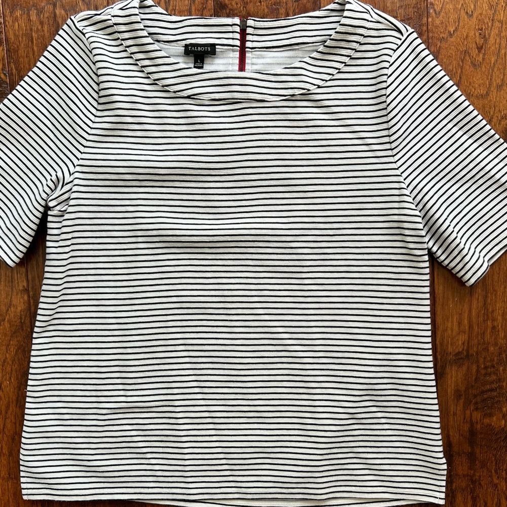 Talbots White and Blue Fitted Ribbed Sailor Collar T-Shirt